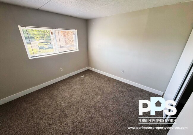 Foto del edificio - 1040 Sandtown Rd SW