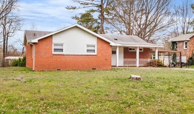 Building Photo - 310 Sheriff Dr