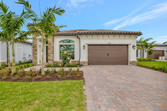 Building Photo - 7736 Seacoast Dr