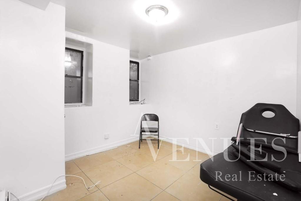 141 Ave Unit B1, New York, NY 10030 Room for Rent in New