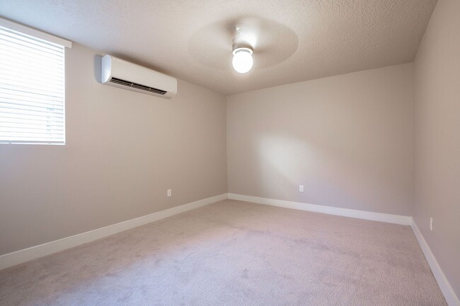 Interior Photo - Welcome to The Shenandoah!