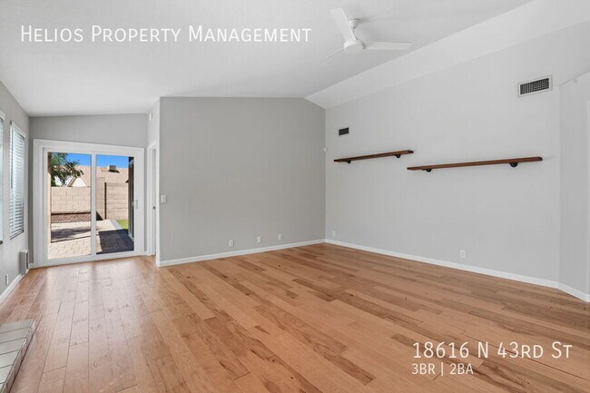 Foto del edificio - 18616 N 43rd St