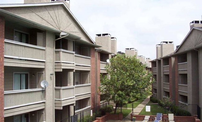 Foto del edificio - 3829 Gannon Ln