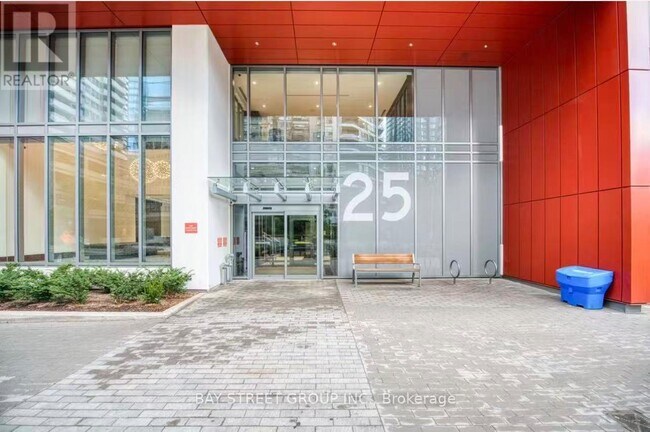 Building Photo - 25 Holly St