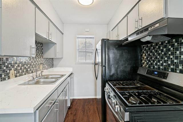 Foto del edificio - 4317 Baldwin St