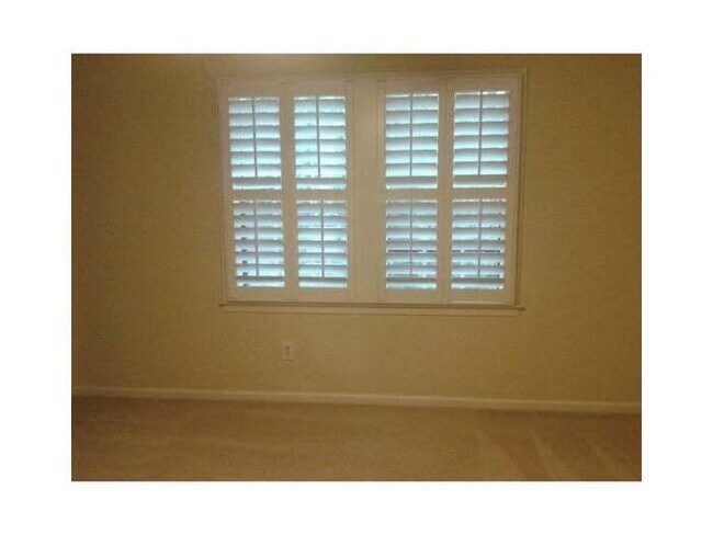 Plantation shutter in window - 14 Arpege Way NW