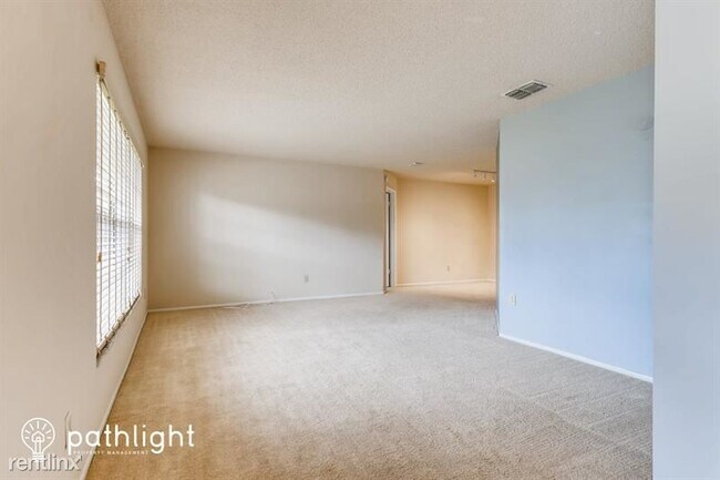 Building Photo - 4 br, 2 bath House - 7600 Benji Ridge Trai...