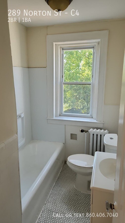 Foto del edificio - 289 Norton St