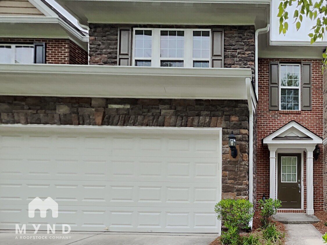 Foto principal - 15612 Canmore Street
