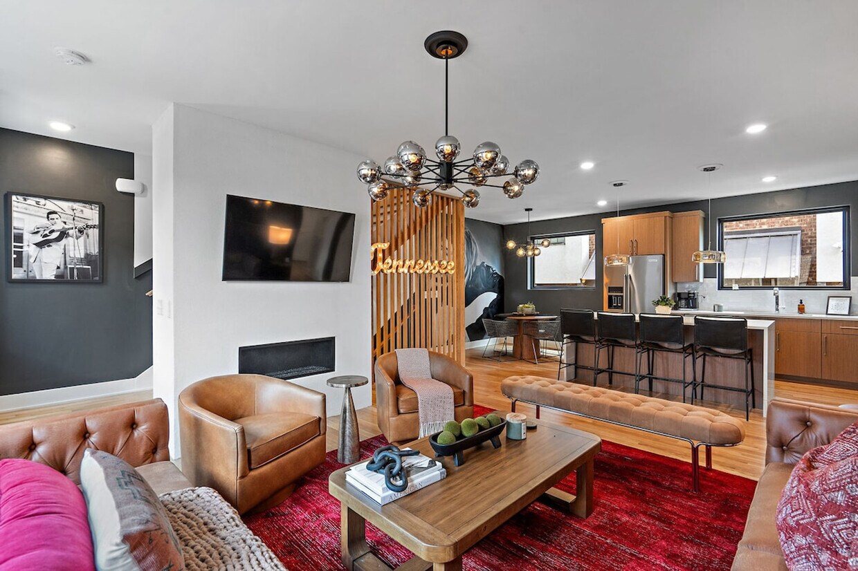 Foto principal - 1011 12th Ave S