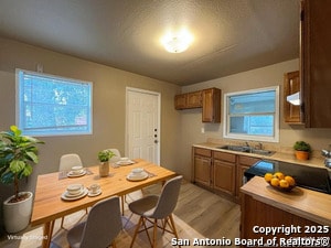 Foto del edificio - 1029 Essex St