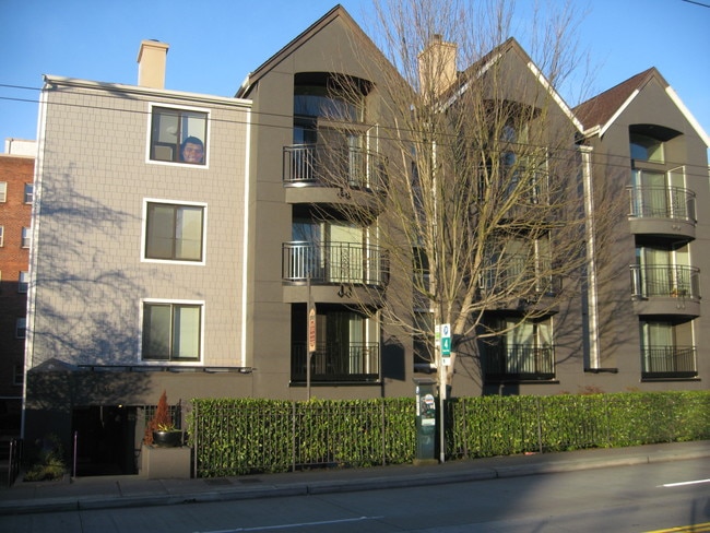 Rivendell Apartments - Yugo Seattle Rivendell