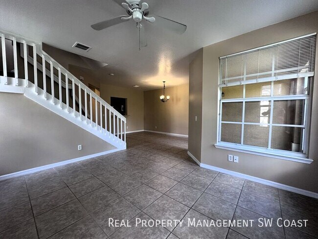 Foto del edificio - 4062 Cherrybrook Loop