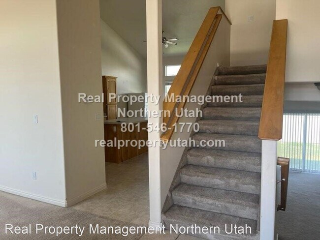 Foto del edificio - 4 br, 2.5 bath House - 3120 W 525 N