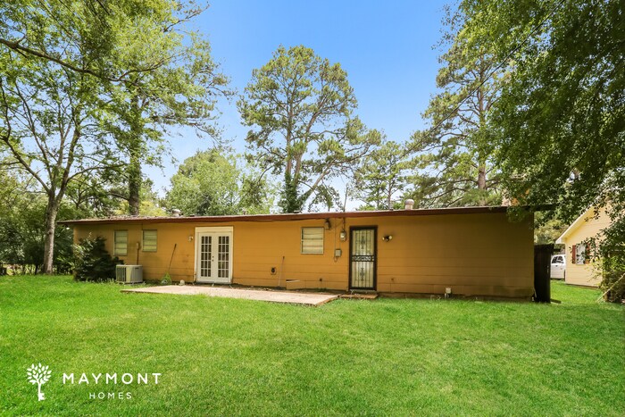 Building Photo - 344 Valley Vista Drive