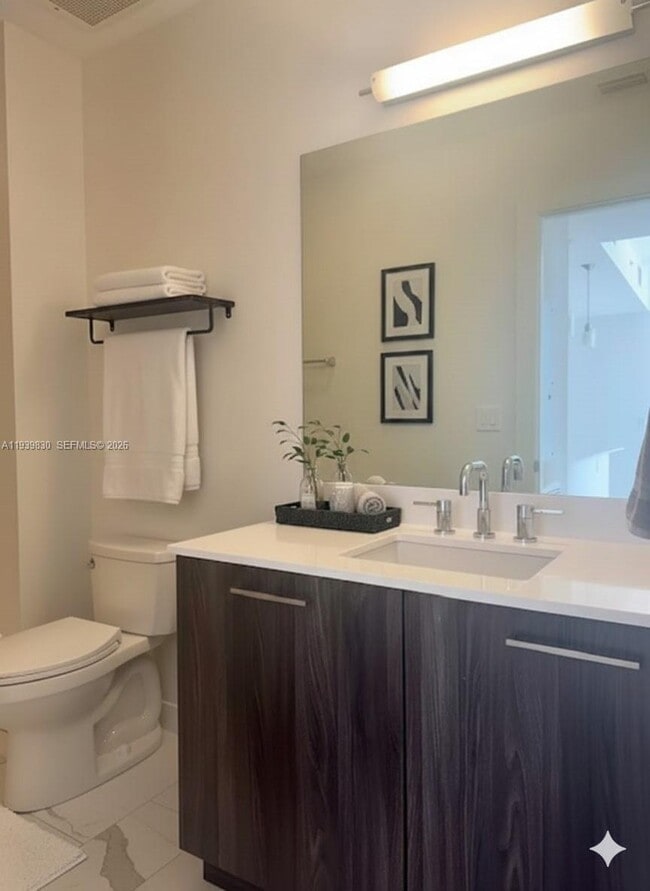 Building Photo - 101 E Camino Real