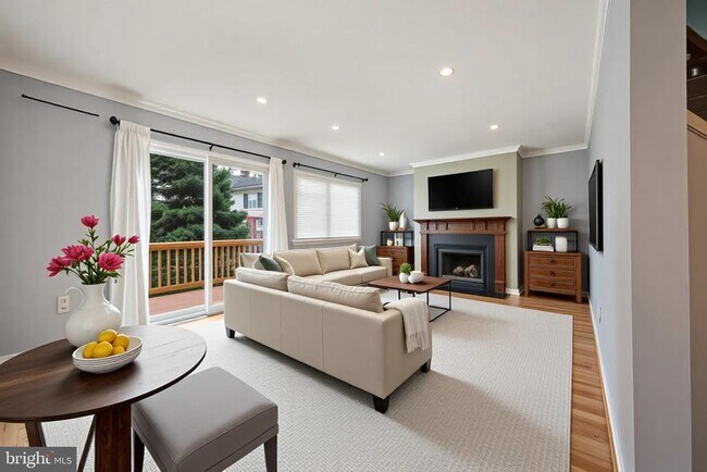 Foto del edificio - 8217 Township Dr