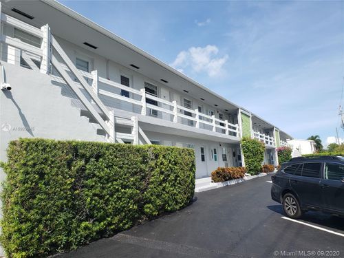 Foto del edificio - 2185 NE 123rd St