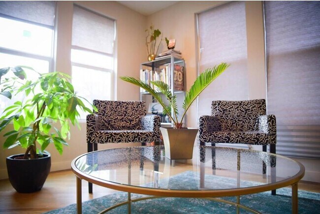 Foto del edificio - 1153 Poquito St