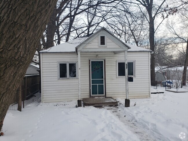 Building Photo - 837 Tisdale Ave