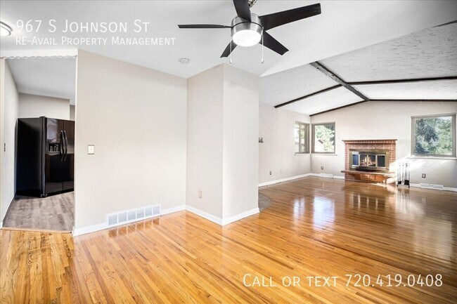 Building Photo - 967 S Johnson St