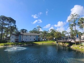 Building Photo - The Harbor