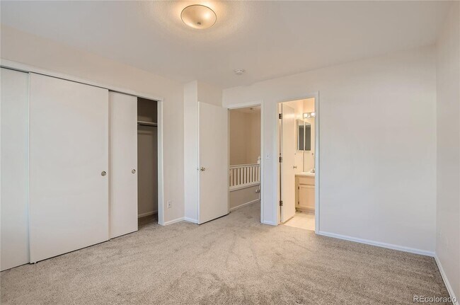 Building Photo - 11815 E Kepner Dr