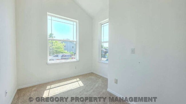 Building Photo - 4131 228th Pl SE