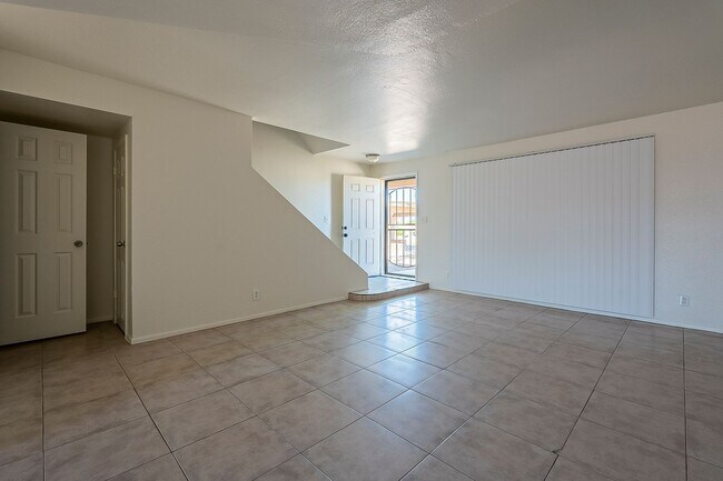 Foto del edificio - 5821 N 59th Dr