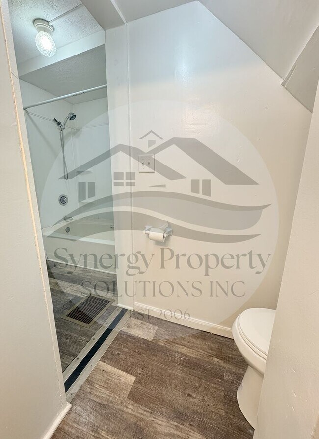 Foto del edificio - Large Mansfield Home