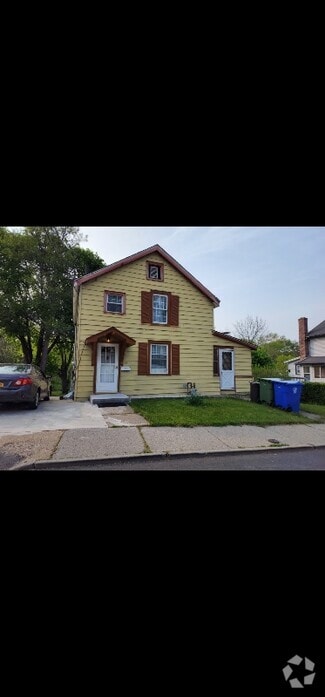 Building Photo - 19 Bonnell Pl