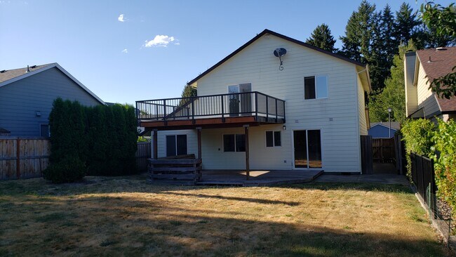 Building Photo - 12470 SW Winter Lake Dr
