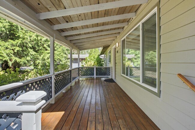 Foto del edificio - 7401 56th Ave Ct NW