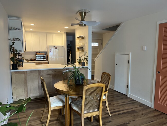 Kitchen and dining - 2315 Verona St