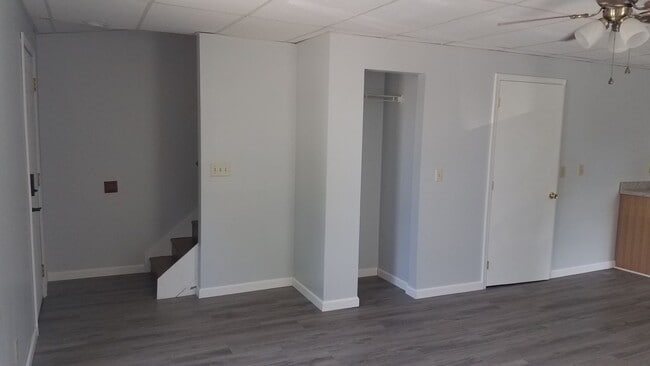 Building Photo - 523 W Front St