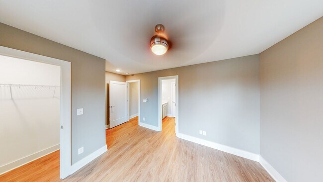 Building Photo - 3 bedroom 2.5 bath at Milltown @ the South...