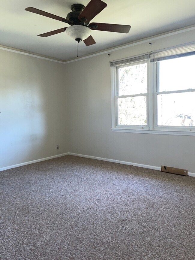 Brick Ranch in Piedmont Available! House for Rent in Piedmont, SC