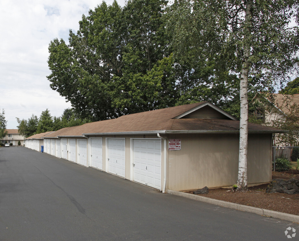 Building Photo - Starr Center Townhomes