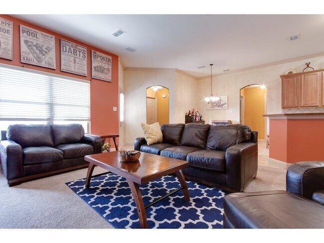 Building Photo - 8209 Olympia Dr