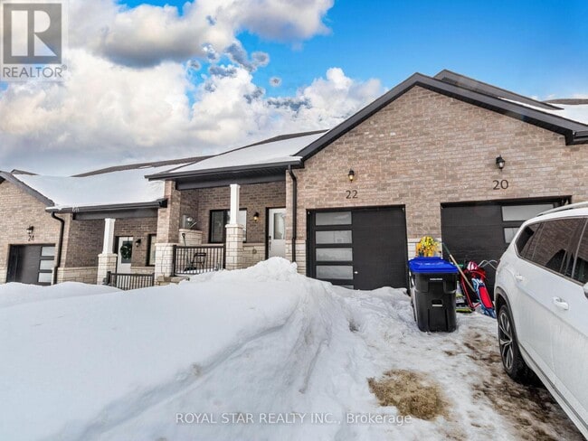 Building Photo - 22 Lahey Cres