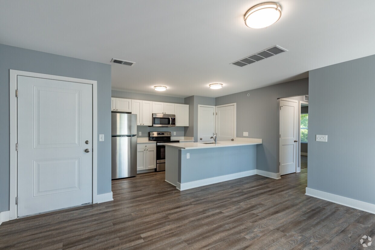 Westlake Place Apartments 825 W Lake St South Lyon, MI