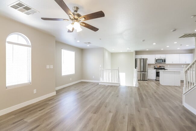 Building Photo - 4761 Saville Garden Ct