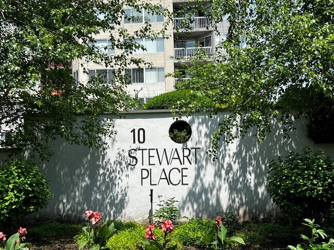 Foto del edificio - 10 Stewart Pl