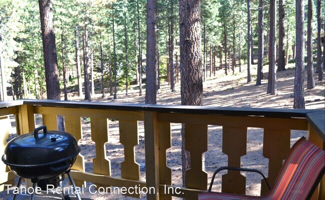 Building Photo - 2 br, 3 bath House - 3364 Pine Hill Rd