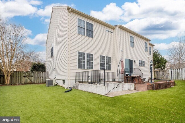 Foto del edificio - 6239 Willowfield Way