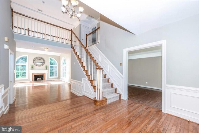 Building Photo - 3220 Winmoor Dr