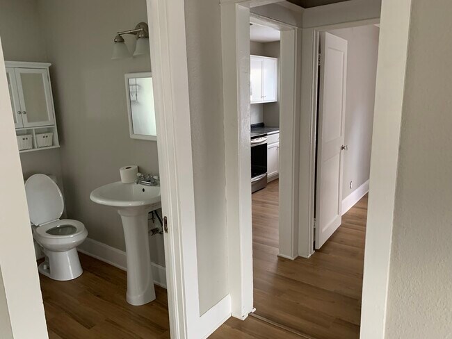 Foto del edificio - 1341 17th Ave N