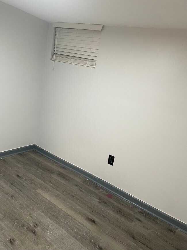 Foto del edificio - 283 E 54th St