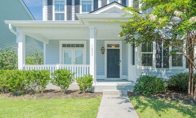 Foto del edificio - Spacious Living in the Heart of West Ashley