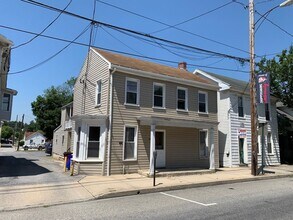Building Photo - 36 N Earl St